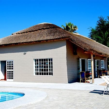 Skinny Hippos Lodge Mangochi Exterior foto